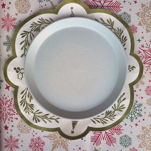 Individual navideño bordado crudo