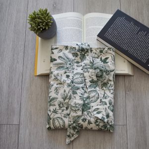 Funda de libro blanco y verde